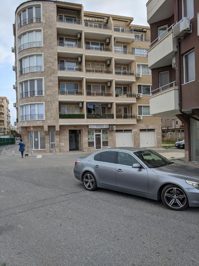Aquamarine Apartment Pomorie Exterior photo