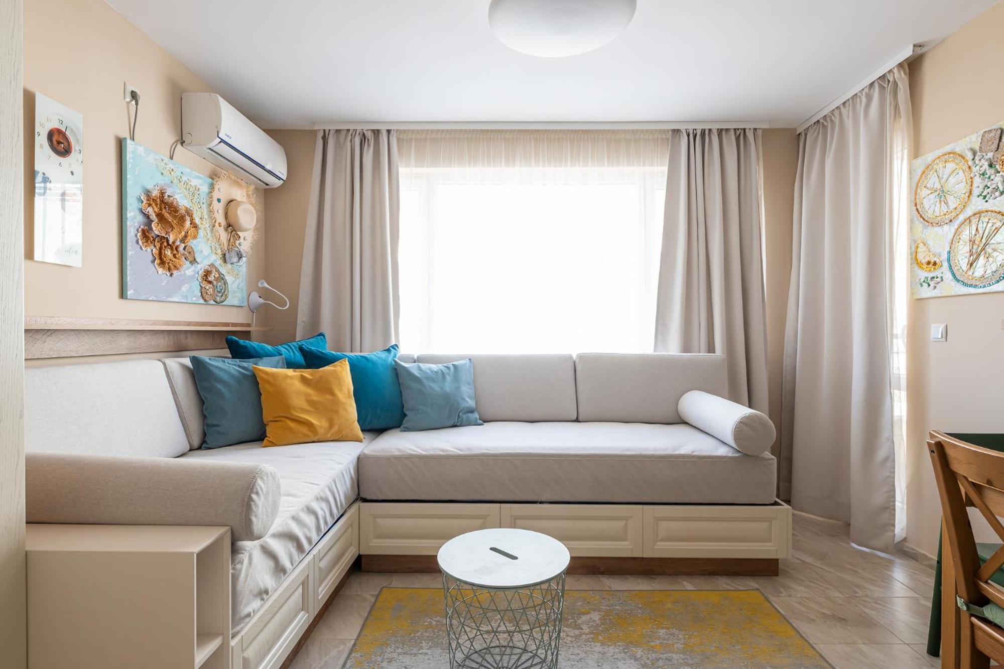 Aquamarine Apartment Pomorie Exterior photo